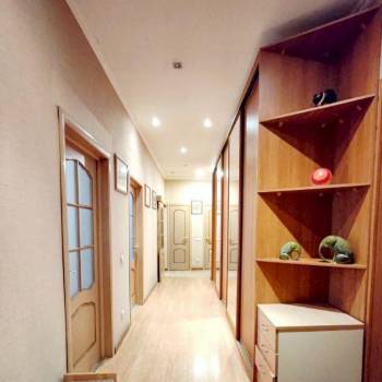 Сдается Комната, 100 м²