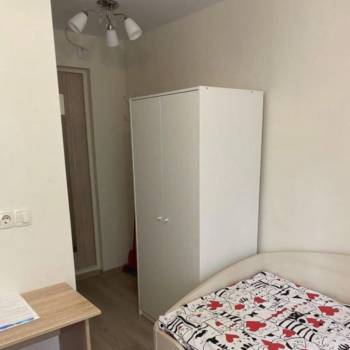 Продается 1-комнатная квартира, 11,7 м²