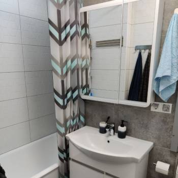 Продается 1-комнатная квартира, 33 м²