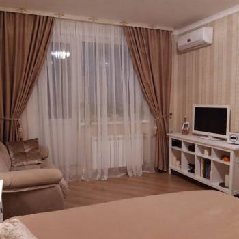 Продается 1-комнатная квартира, 39 м²
