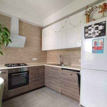 Сдается 2-х комнатная квартира, 57 м²