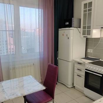 Сдается 2-х комнатная квартира, 62 м²