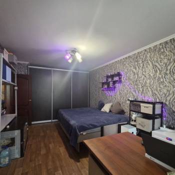 Продается 1-комнатная квартира, 33,4 м²
