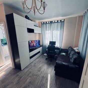 Продается 1-комнатная квартира, 30,7 м²