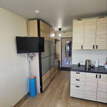 Продается 1-комнатная квартира, 18,7 м²
