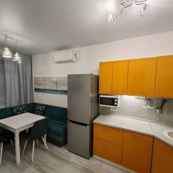 Продается 1-комнатная квартира, 37,4 м²
