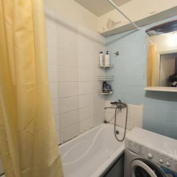 Продается 3-х комнатная квартира, 57 м²