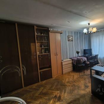Продается 3-х комнатная квартира, 57 м²