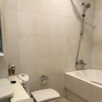 Сдается Многокомнатная квартира, 90 м²