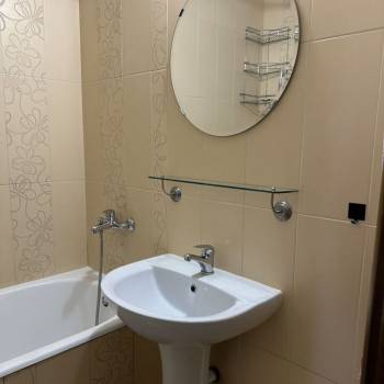 Сдается 2-х комнатная квартира, 70,2 м²