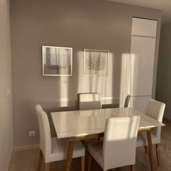 Сдается 1-комнатная квартира, 42 м²