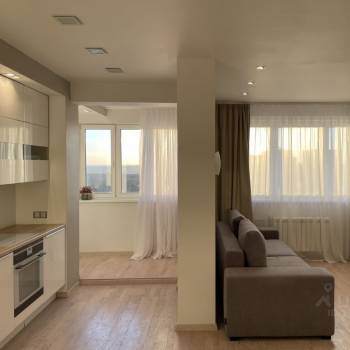 Сдается 1-комнатная квартира, 42 м²