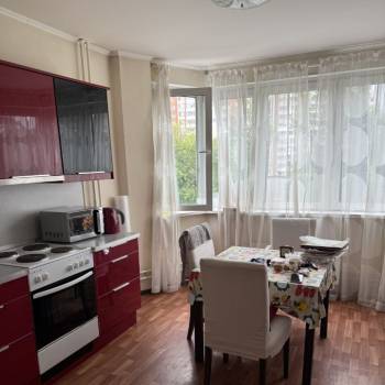 Сдается 2-х комнатная квартира, 59 м²