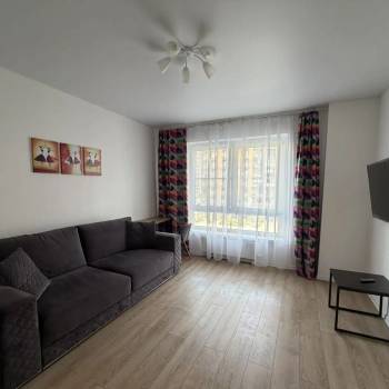 Сдается 2-х комнатная квартира, 60 м²