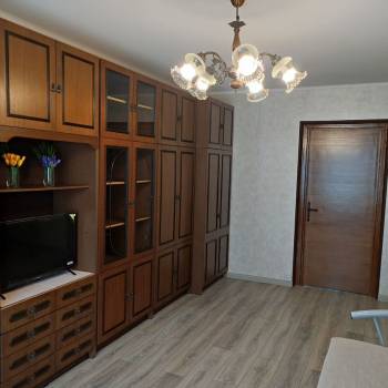 Сдается Многокомнатная квартира, 58,7 м²