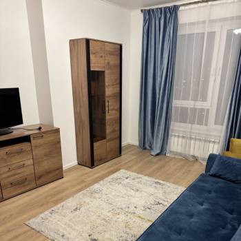 Сдается Многокомнатная квартира, 75 м²