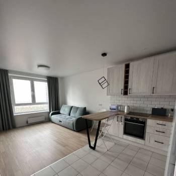 Продается 1-комнатная квартира, 40,4 м²