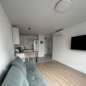 Продается 1-комнатная квартира, 40,4 м²