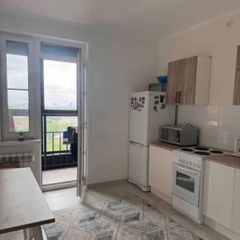 Сдается 1-комнатная квартира, 41,6 м²