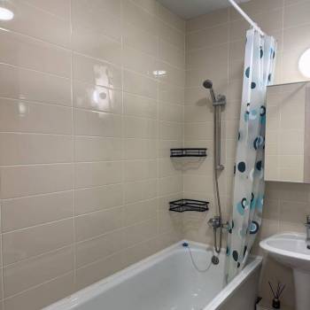 Сдается 1-комнатная квартира, 41,6 м²