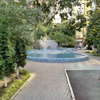 Сдается 2-х комнатная квартира, 74 м²