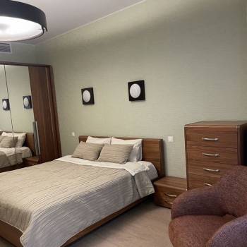 Сдается 2-х комнатная квартира, 74 м²