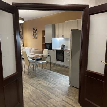 Сдается 2-х комнатная квартира, 74 м²