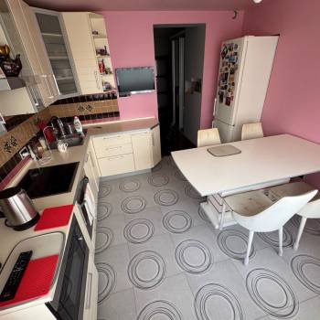 Сдается 2-х комнатная квартира, 59 м²