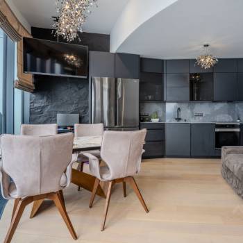 Продается 2-х комнатная квартира, 72,8 м²