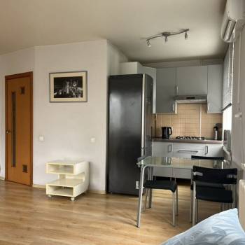 Сдается 1-комнатная квартира, 35 м²