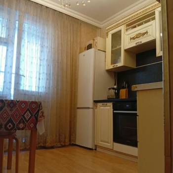 Сдается 1-комнатная квартира, 43 м²