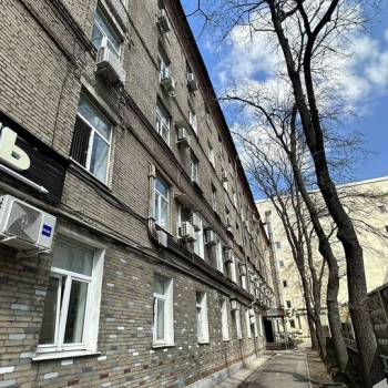 Сдается Нежилое помещение, 13,7 м²