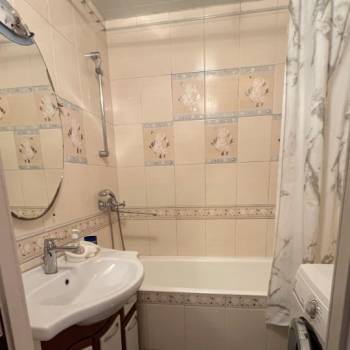Сдается 2-х комнатная квартира, 58 м²