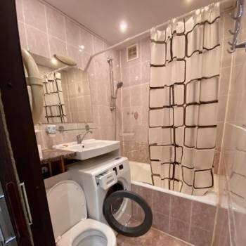 Продается 1-комнатная квартира, 30 м²