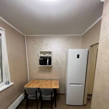 Сдается 1-комнатная квартира, 37 м²