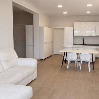 Продается Дом, 216 м²
