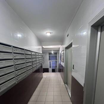 Продается 1-комнатная квартира, 38 м²