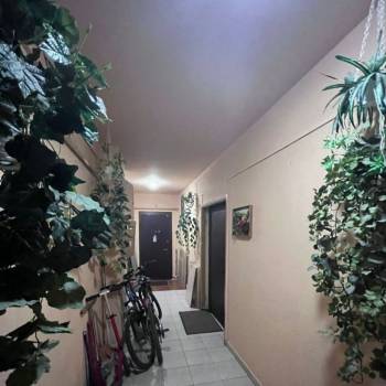Продается 1-комнатная квартира, 38 м²