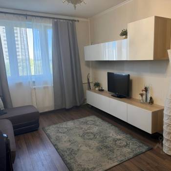 Сдается 1-комнатная квартира, 38,3 м²