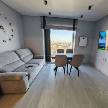 Сдается Многокомнатная квартира, 80 м²
