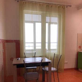 Сдается 1-комнатная квартира, 41 м²
