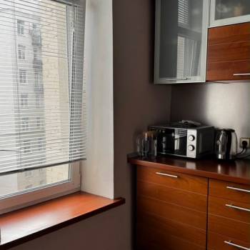 Сдается 1-комнатная квартира, 50 м²