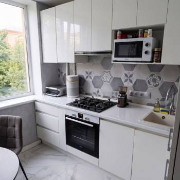 Продается 1-комнатная квартира, 32,7 м²