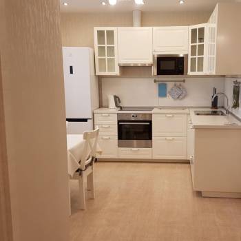 Сдается Многокомнатная квартира, 68 м²