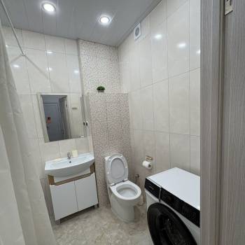 Сдается 1-комнатная квартира, 51 м²