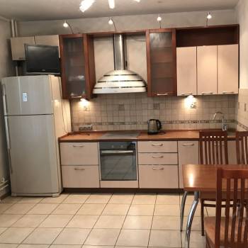 Сдается 2-х комнатная квартира, 70 м²