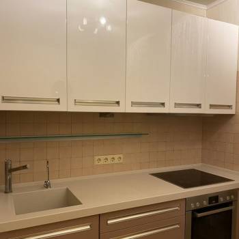 Продается 1-комнатная квартира, 38 м²