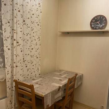 Продается 1-комнатная квартира, 38 м²