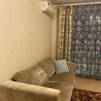 Продается 1-комнатная квартира, 38 м²