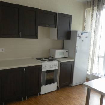 Продается 1-комнатная квартира, 56 м²